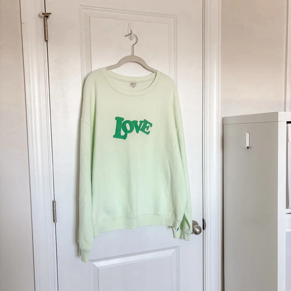 KULE Anthropologie Oversized 70s Love Sweatshirt_4